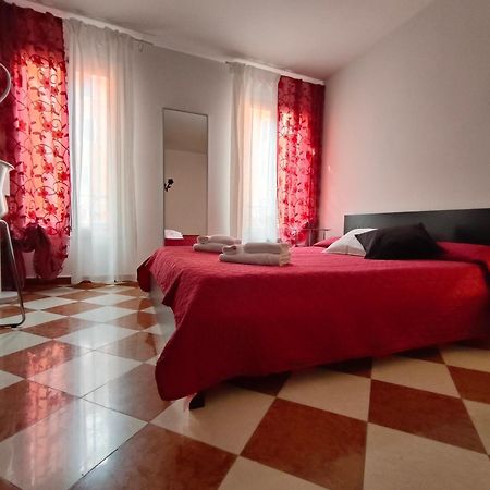 San Marco Ca' Tiepolo Appartement Venetië Buitenkant foto